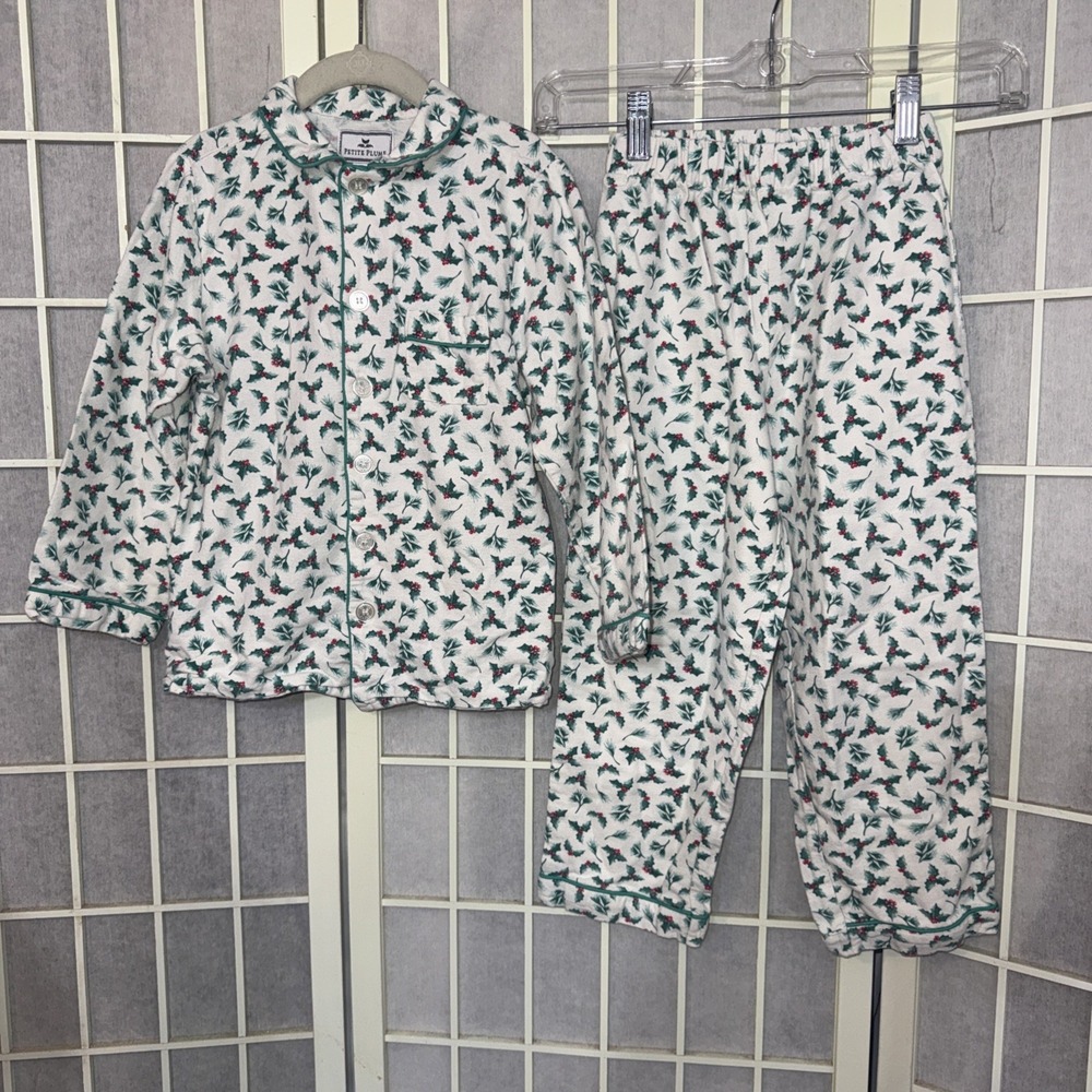 Petite Plume Holly Family Matching Holiday Classic Brushed Twill Pajamas Kid 6